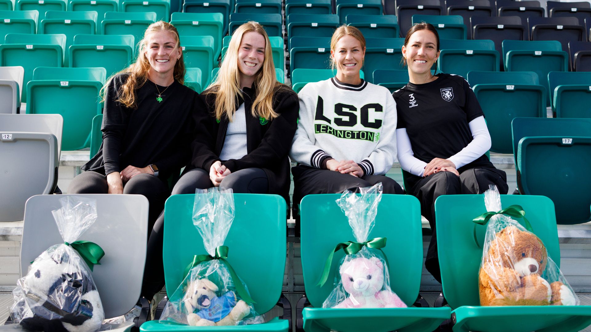 Lexington Sporting Club to Host First-Ever Teddy Bear Toss Benefiting Golisano Children’s at UK featured image